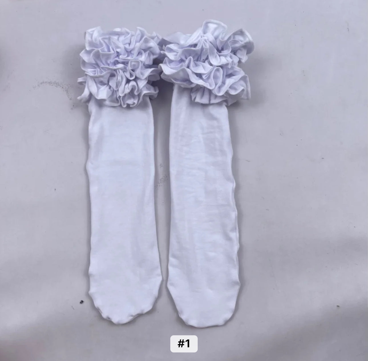 Solid Color Ruffle Socks