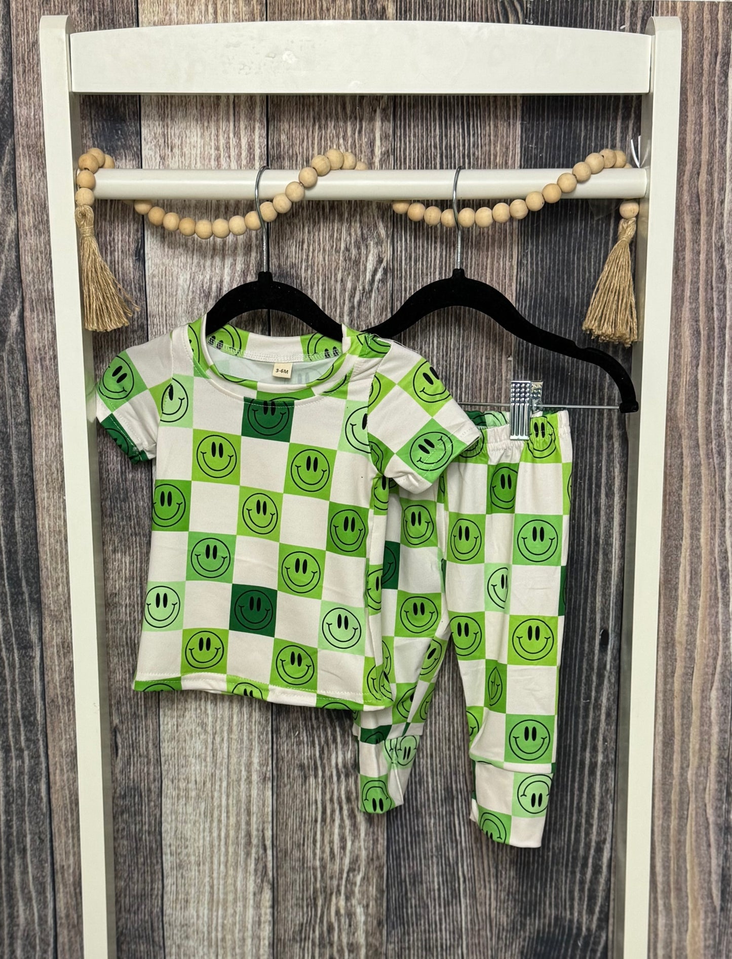 Green Smiles Set