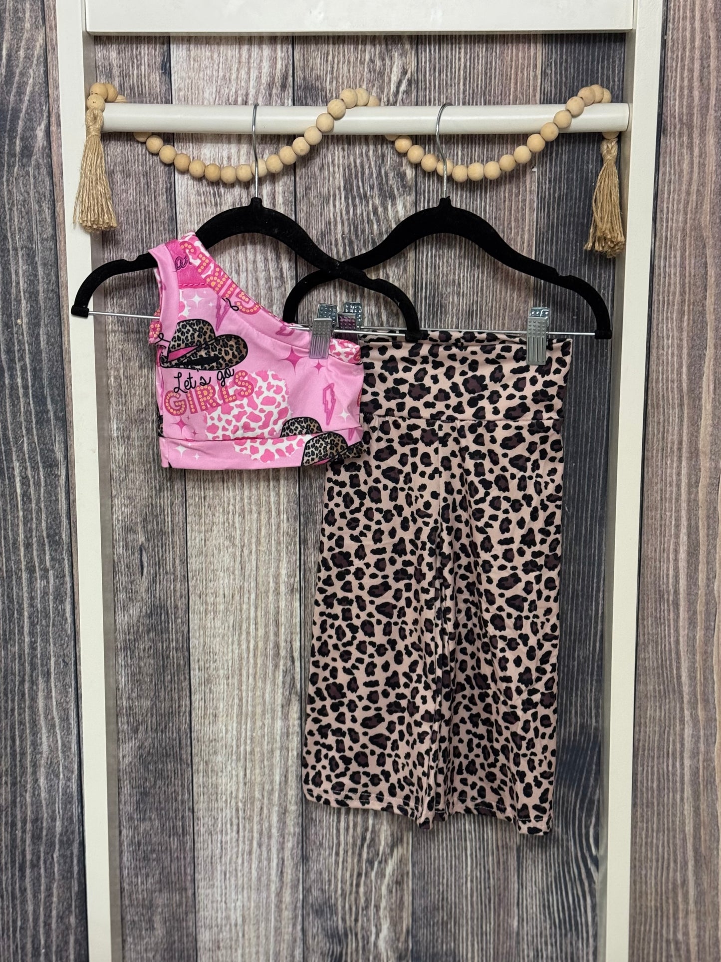 Let’s Go Girls Cheetah Set