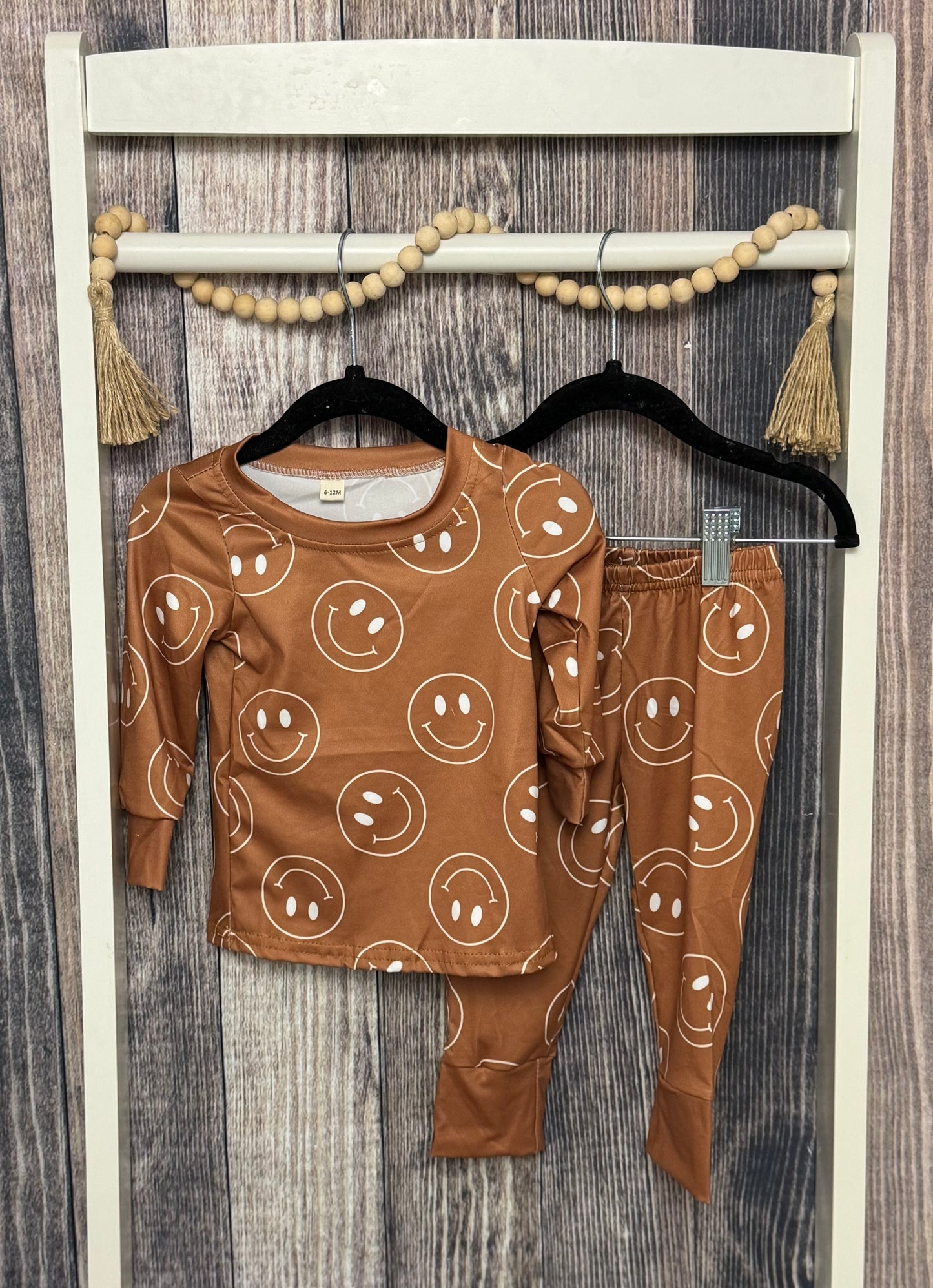 Brown Smiles Set